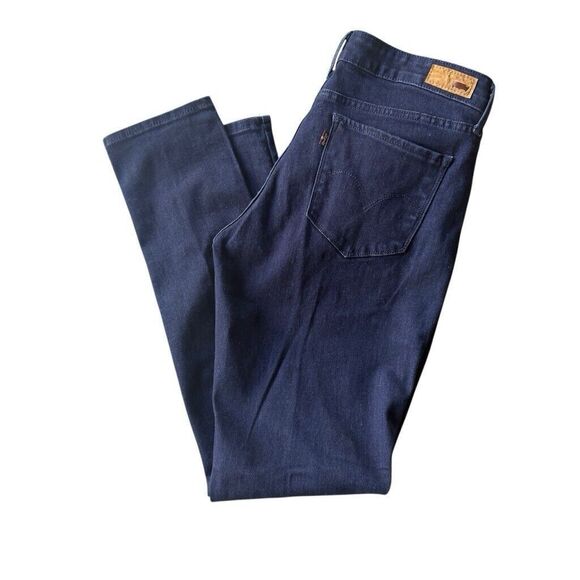 Levis Women's Demi Curve Mid Rise Slim Jeans Size 10 (30x30) Dark Wash Blue - Picture 4 of 12